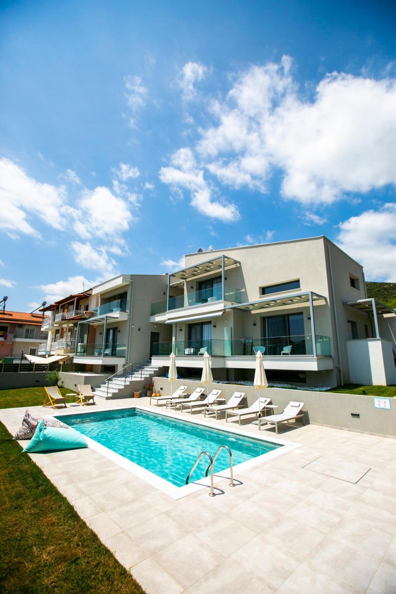Arodo Suites Nea Iraklitsa Buitenkant foto