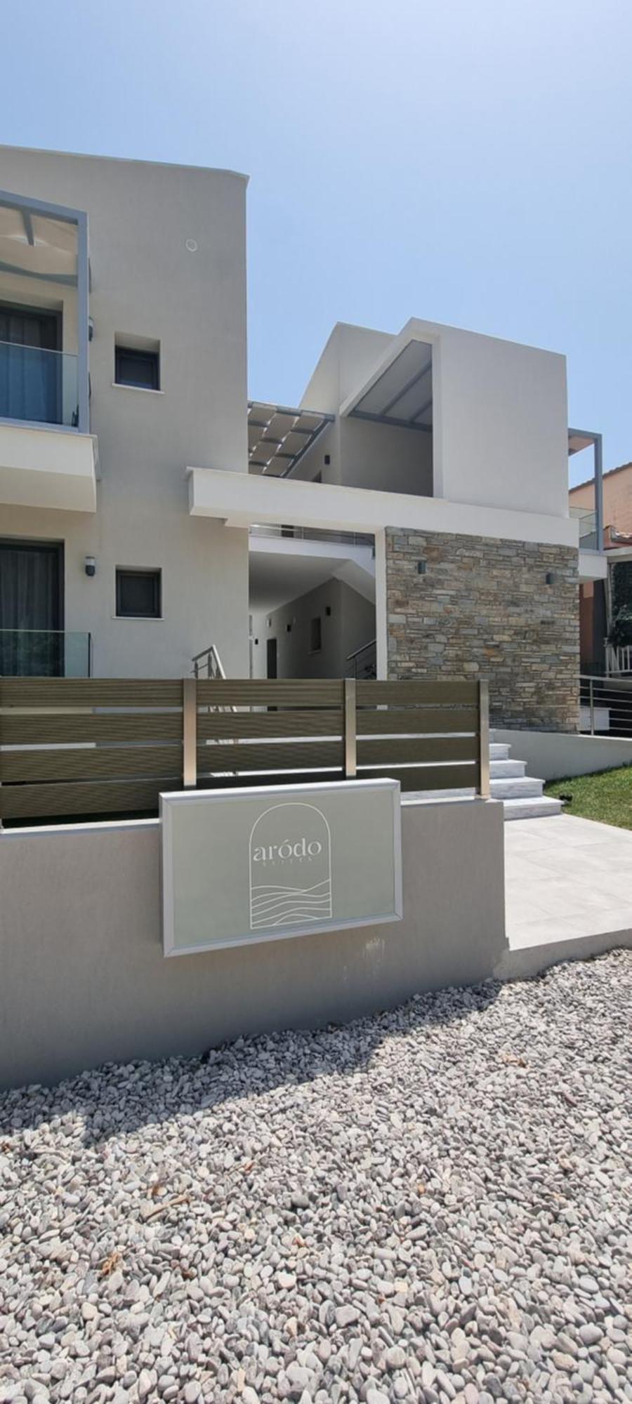 Arodo Suites Nea Iraklitsa Buitenkant foto