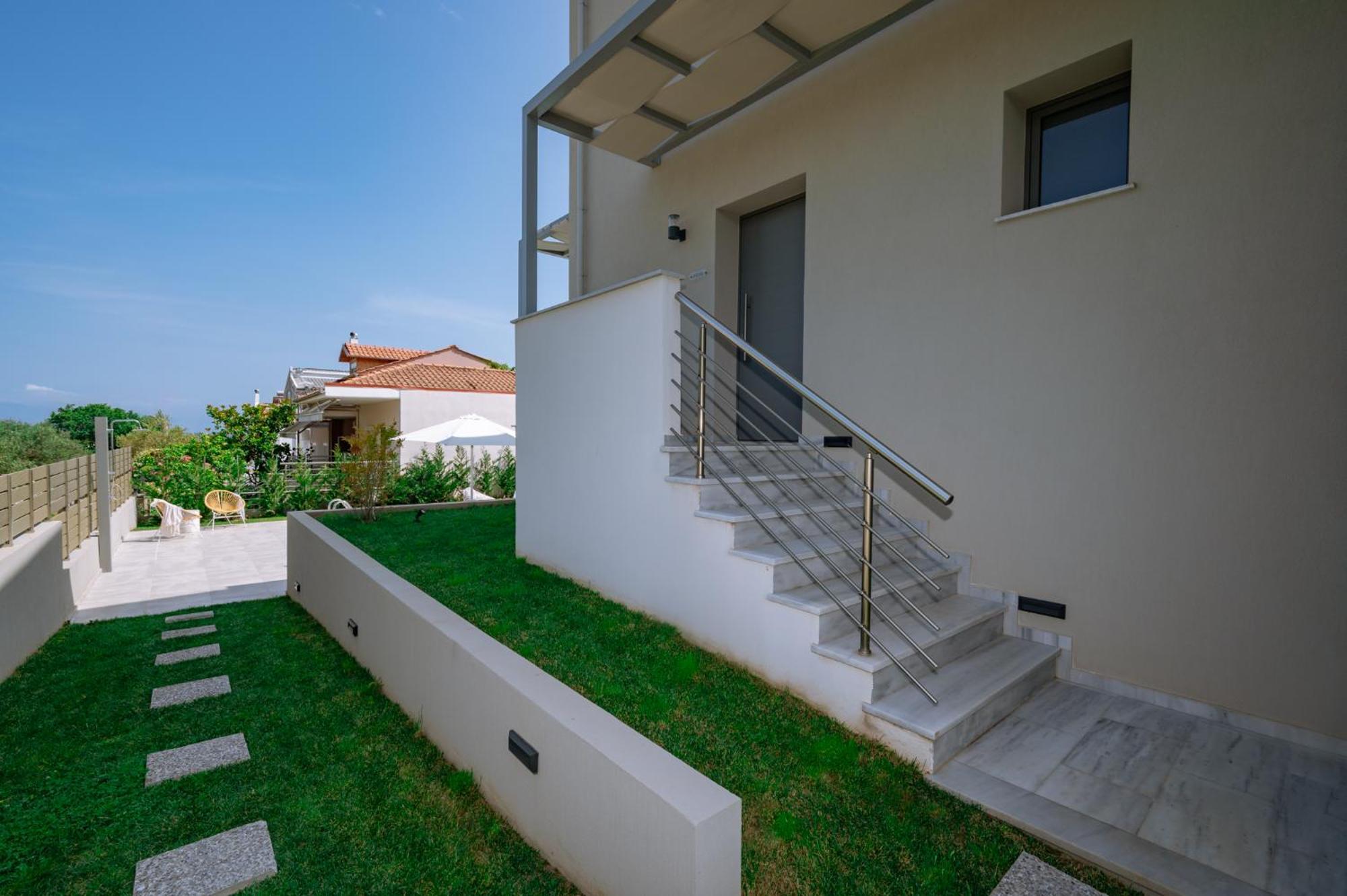 Arodo Suites Nea Iraklitsa Buitenkant foto