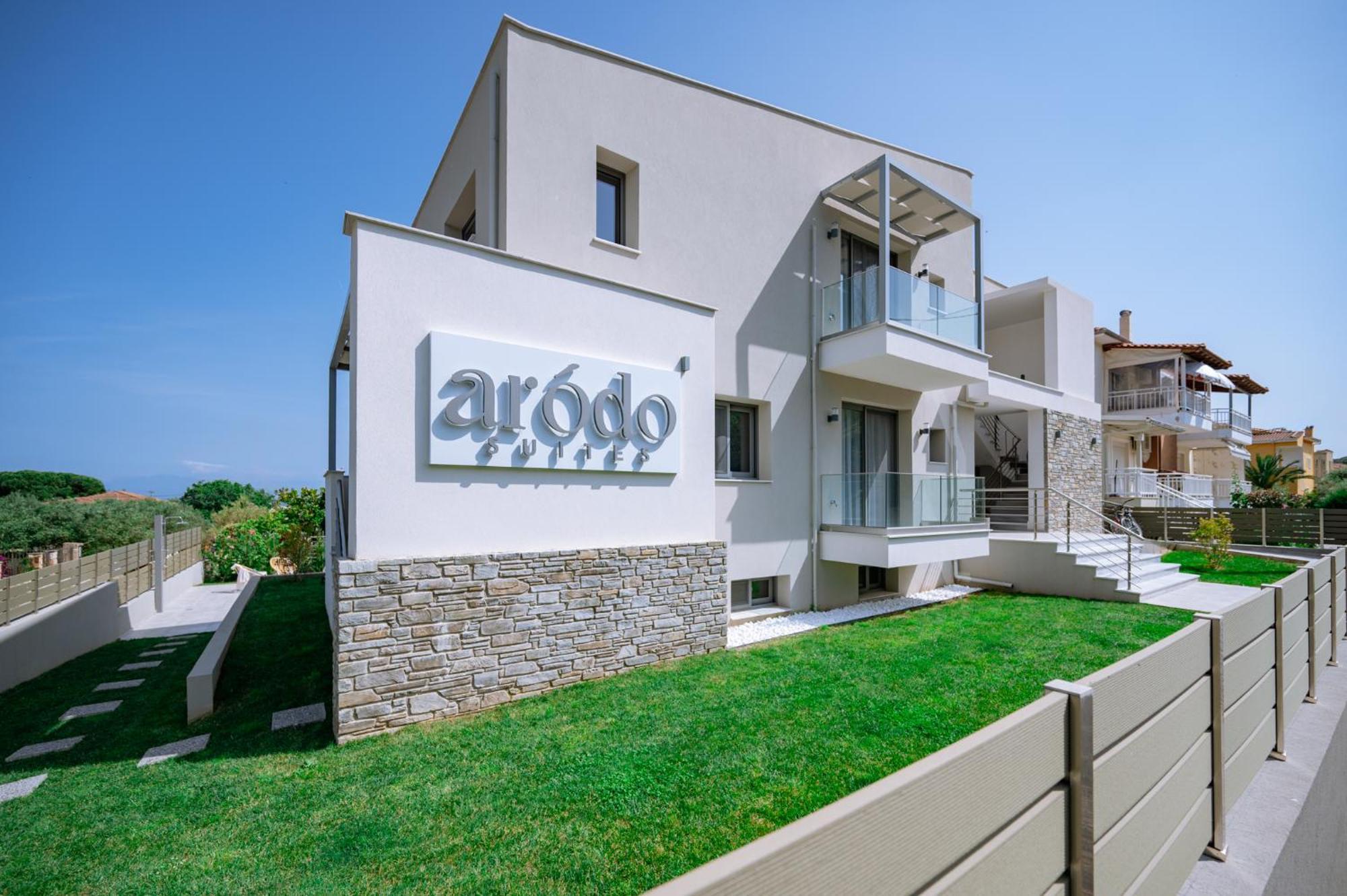 Arodo Suites Nea Iraklitsa Buitenkant foto